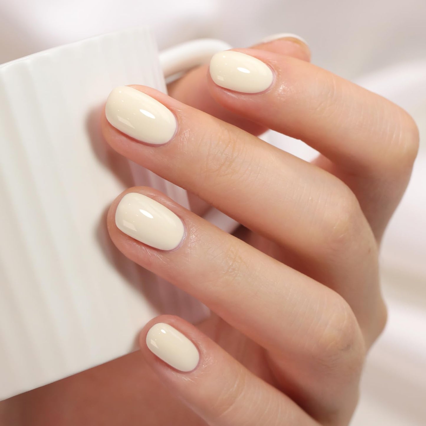 Burgundy 15ML Soak Off Gel Nail Polish - Sheer Finish, 28-Day Wear