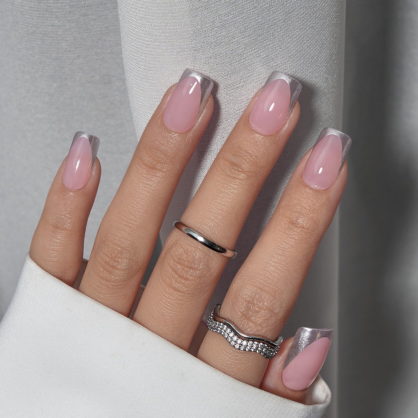 BTArtbox Soft Gel Press On Nails: Short Square Ombre | Vanilla Cream